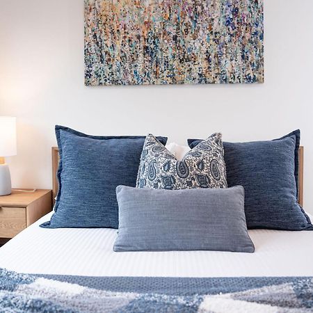 Bluebird Daze By Revelstoke Vacations Appartement Buitenkant foto
