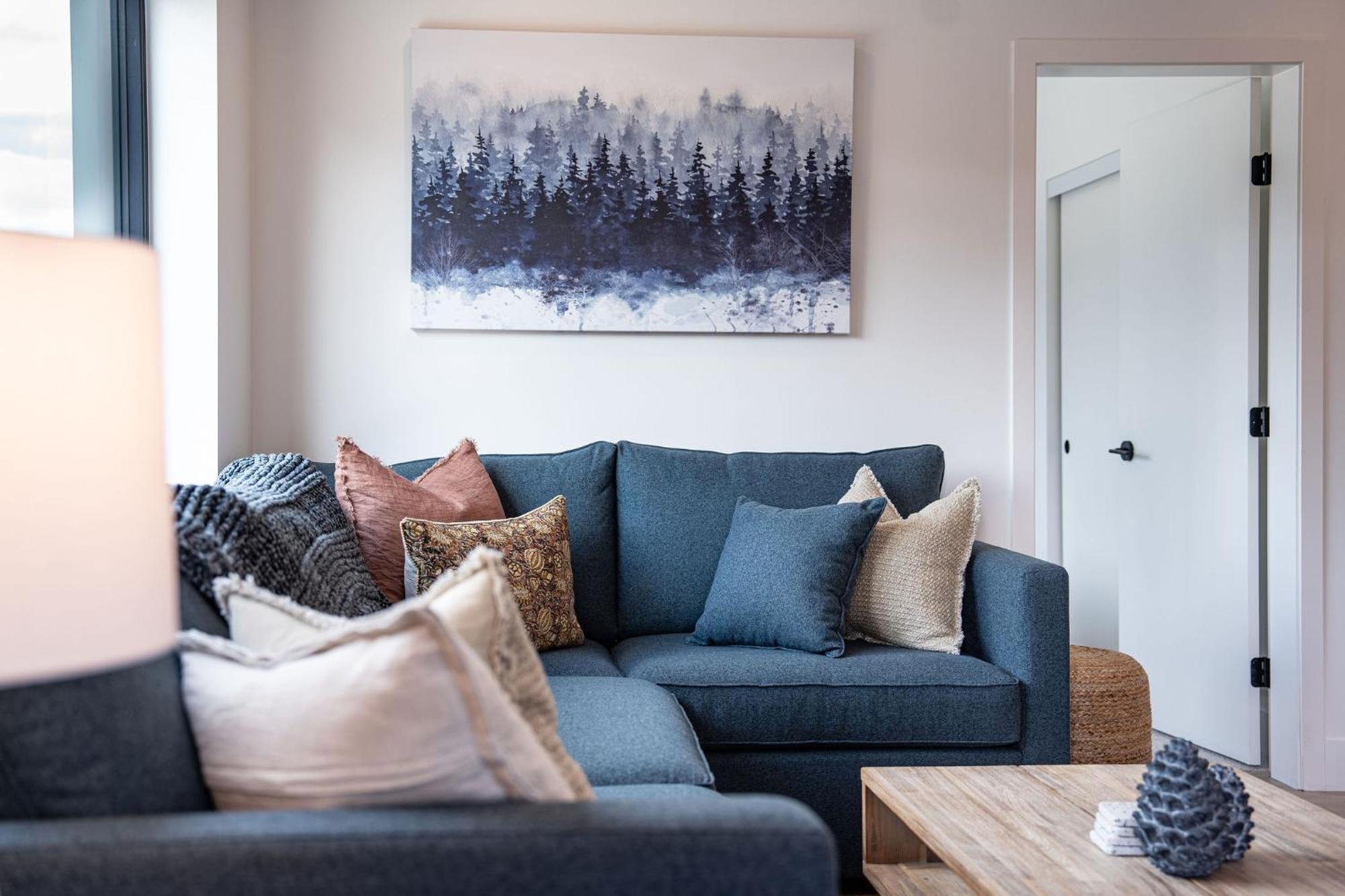Bluebird Daze By Revelstoke Vacations Appartement Buitenkant foto